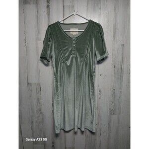 Evy's Tree The Anna Green Velvet Dress Size Small